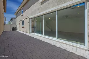 1067 S Storment Ln, Gilbert, AZ 85296 - Photo 11