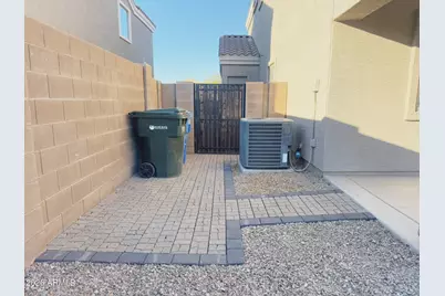 10829 W Minnezona Avenue, Phoenix, AZ 85037 - Photo 75