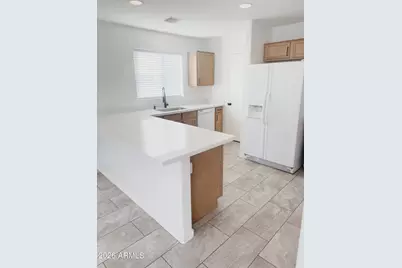 10829 W Minnezona Avenue, Phoenix, AZ 85037 - Photo 33