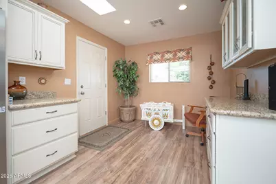 13633 N Tan Tara Point, Sun City, AZ 85351 - Photo 9