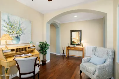 12910 W Dale Lane, Peoria, AZ 85383 - Photo 9