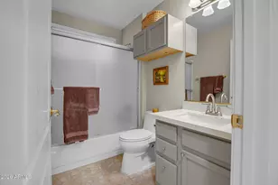 18030 W Legend Dr, Surprise, AZ 85374 - Photo 7