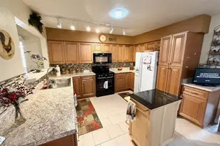 849 S Park View Cir, Mesa, AZ 85208 - Photo 1