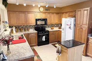 849 S Park View Cir, Mesa, AZ 85208 - Photo 7