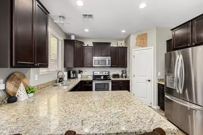 1368 S Ponderosa Drive, Gilbert, AZ 85296 - Photo 5