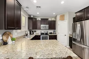 1368 S Ponderosa Dr, Gilbert, AZ 85296 - Photo 5