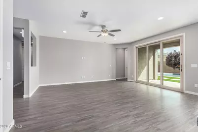 2943 W Brilliant Sky Drive, Phoenix, AZ 85085 - Photo 5