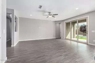 2943 W Brilliant Sky Dr, Phoenix, AZ 85085 - Photo 5