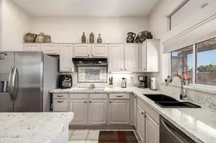 21805 N Vida Ct, Sun City West, AZ 85375 - Photo 15