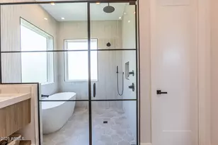 3118 N 42nd St, Phoenix, AZ 85018 - Photo 69