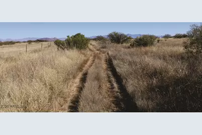 .83 Acre E Euclid Street #5, Pearce, AZ 85625 - Photo 23