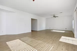 12539 W Hearn Rd, El Mirage, AZ 85335 - Photo 11