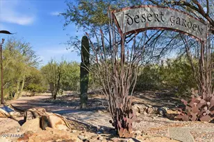 10571 E Mission Ln, Scottsdale, AZ 85258 - Photo 53