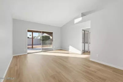 10571 E Mission Lane, Scottsdale, AZ 85258 - Photo 15