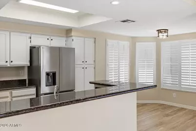 10571 E Mission Lane, Scottsdale, AZ 85258 - Photo 13