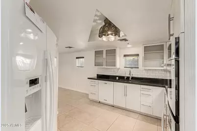 21 W Pasadena Avenue #3, Phoenix, AZ 85013 - Photo 11