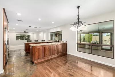 8562 E Turney Avenue, Scottsdale, AZ 85251 - Photo 17