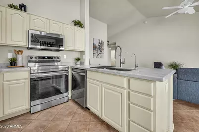 25211 S Briarcrest Drive, Sun Lakes, AZ 85248 - Photo 3