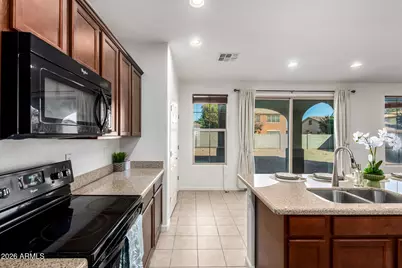 2874 E Isaiah Avenue, Gilbert, AZ 85298 - Photo 13