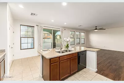 2874 E Isaiah Avenue, Gilbert, AZ 85298 - Photo 15