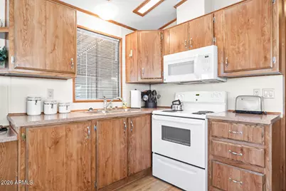 17200 W Bell Road #652, Surprise, AZ 85374 - Photo 13