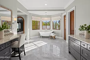 4909 N 45th Pl, Phoenix, AZ 85018 - Photo 23