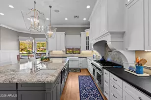 4909 N 45th Pl, Phoenix, AZ 85018 - Photo 13