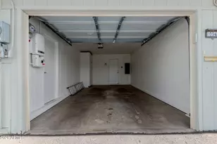 10943 W Coggins Dr, Sun City, AZ 85351 - Photo 9