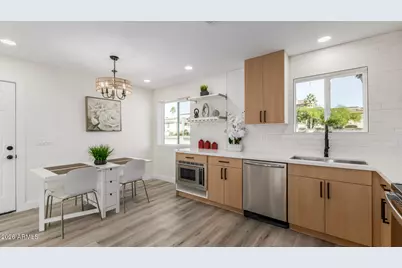 5236 S 19th Avenue, Phoenix, AZ 85041 - Photo 5