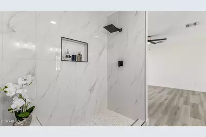 5236 S 19th Avenue, Phoenix, AZ 85041 - Photo 11