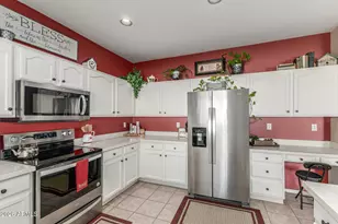 7922 W Mary Ann Dr, Peoria, AZ 85382 - Photo 13