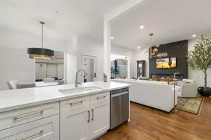 8270 N Hayden Rd, Scottsdale, AZ 85258 - Photo 9