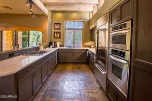 8502 E Cave Creek Rd, Carefree, AZ 85377 - Photo 21