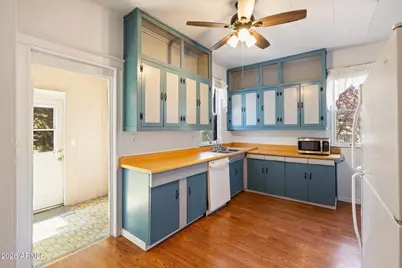 128 N Mount Vernon Avenue, Prescott, AZ 86301 - Photo 19