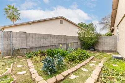 14301 W Mitchell Drive, Goodyear, AZ 85395 - Photo 23