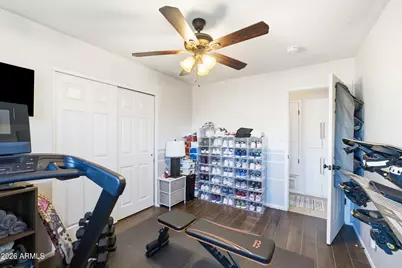 8449 E Jackrabbit Road, Scottsdale, AZ 85250 - Photo 11