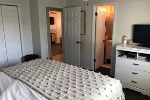 8449 E Jackrabbit Rd, Scottsdale, AZ 85250 - Photo 15