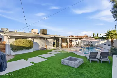 8449 E Jackrabbit Road, Scottsdale, AZ 85250 - Photo 27