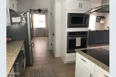 8449 E Jackrabbit Road, Scottsdale, AZ 85250 - Photo 9