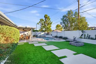 8449 E Jackrabbit Rd, Scottsdale, AZ 85250 - Photo 23