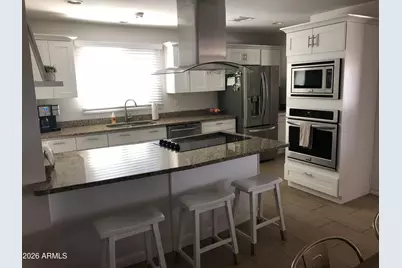 8449 E Jackrabbit Road, Scottsdale, AZ 85250 - Photo 11