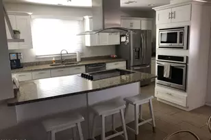 8449 E Jackrabbit Rd, Scottsdale, AZ 85250 - Photo 11