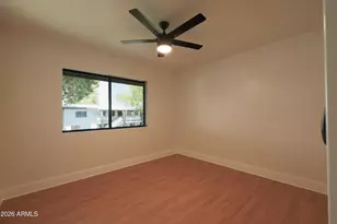 749 E Montebello Ave, Phoenix, AZ 85014 - Photo 11