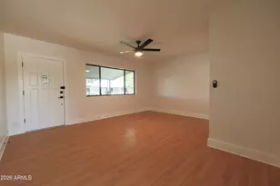 749 E Montebello Ave, Phoenix, AZ 85014 - Photo 13