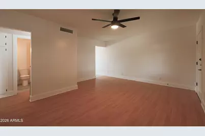 749 E Montebello Avenue #231, Phoenix, AZ 85014 - Photo 15