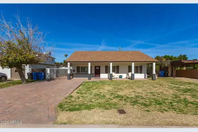 722 E McLellan Boulevard, Phoenix, AZ 85014 - Photo 1