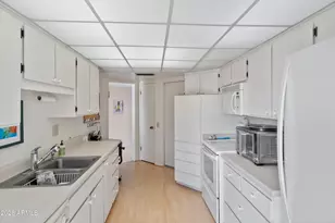 10501 W Loma Blanca Dr, Sun City, AZ 85351 - Photo 17