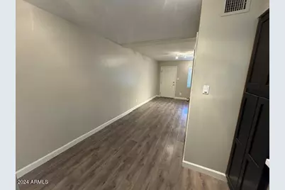 310 W Earll Drive #109, Phoenix, AZ 85013 - Photo 3