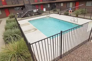 310 W Earll Dr, Phoenix, AZ 85013 - Photo 13