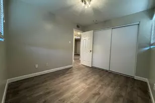 310 W Earll Dr, Phoenix, AZ 85013 - Photo 7